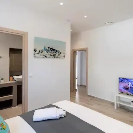 Beautiful In Near The Sea Apartment *