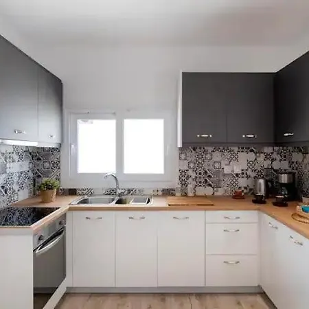 Beautiful In Near The Sea Apartment *