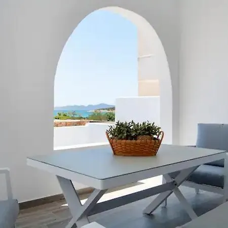 Apartment Beautiful In Near The Sea Alikí